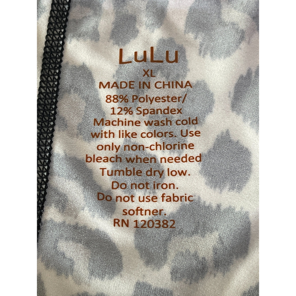 NWT LuLu Cheetah print capri activewear leggings, Size XL - Picture 3 of 7